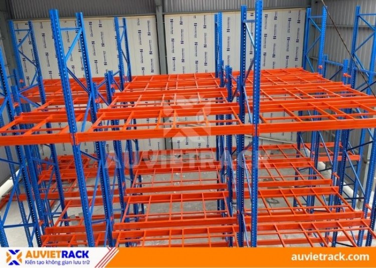 DOUBLE DEEP RACKING